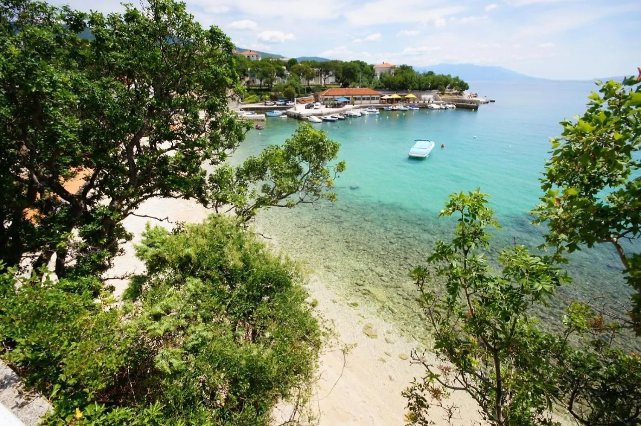 2-Bedroom Apartment With Terrace In Povile 3542-2 Croatia
